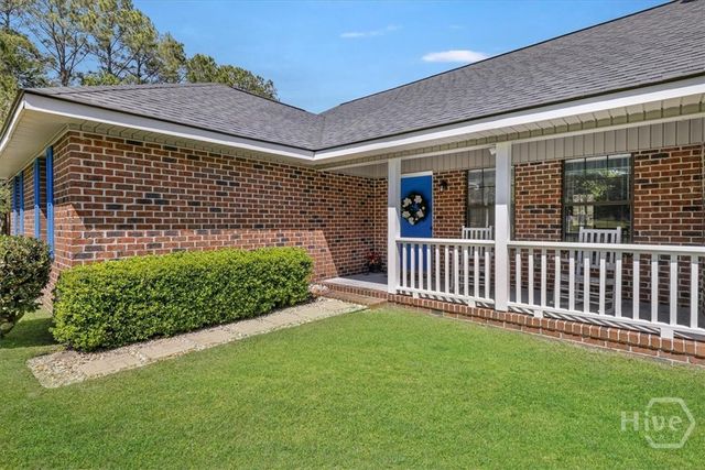 143 Twin Oak Circle, Guyton, GA 31312