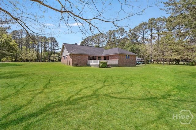 143 Twin Oak Circle, Guyton, GA 31312