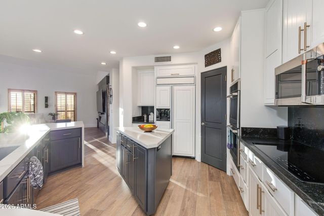 5901 E RESTIN Road, Cave Creek, AZ 85331