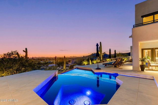 5901 E RESTIN Road, Cave Creek, AZ 85331