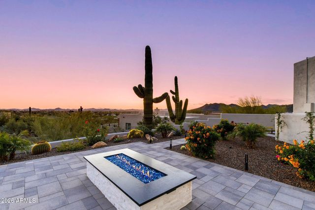 5901 E RESTIN Road, Cave Creek, AZ 85331