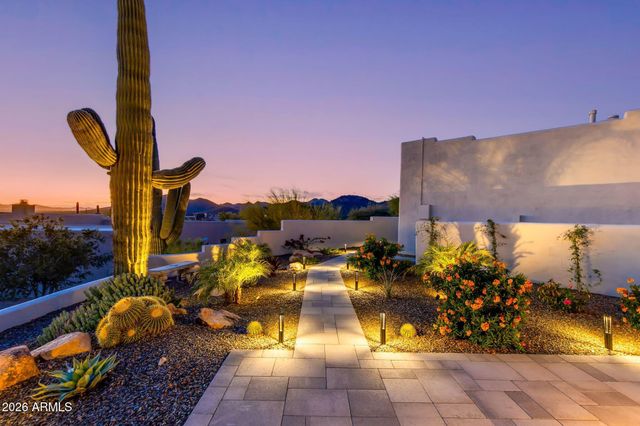 5901 E RESTIN Road, Cave Creek, AZ 85331