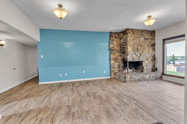 8901 Osuna Road NE, Albuquerque, NM 87111