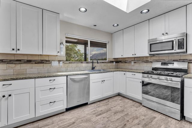 8901 Osuna Road NE, Albuquerque, NM 87111