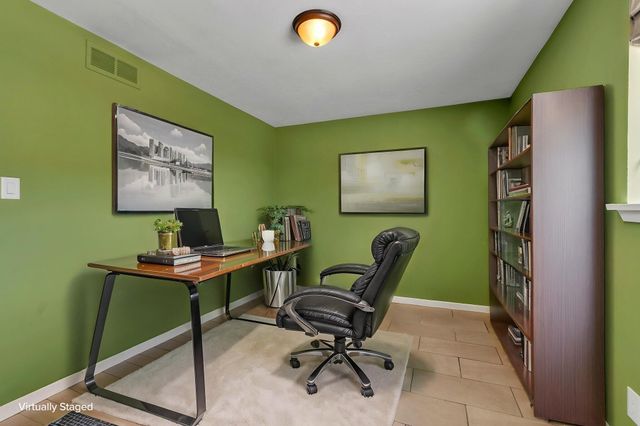 8901 Osuna Road NE, Albuquerque, NM 87111