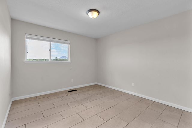 8901 Osuna Road NE, Albuquerque, NM 87111