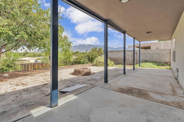 8901 Osuna Road NE, Albuquerque, NM 87111