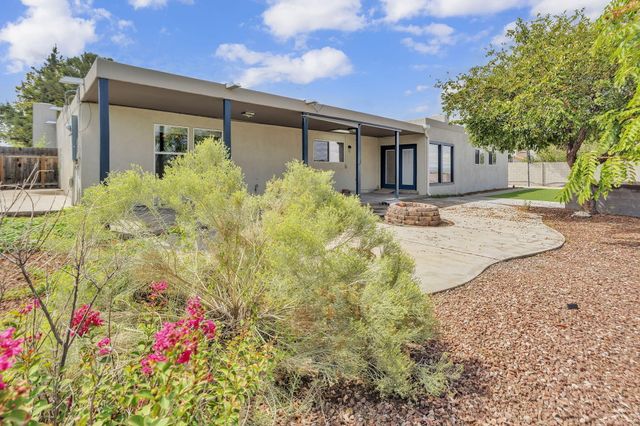 8901 Osuna Road NE, Albuquerque, NM 87111