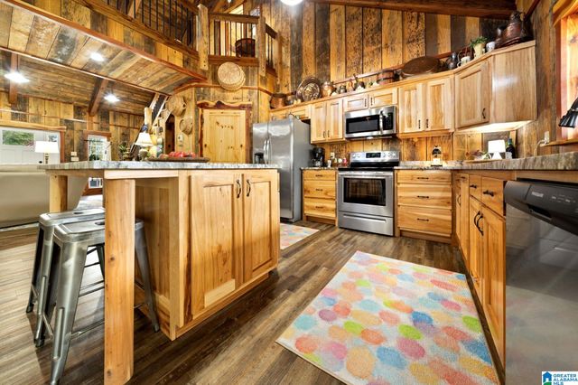 700 CHINNABEE ROAD, Munford, AL 36268