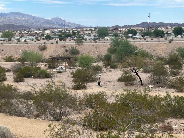 2657 Kingman Drive, Bullhead City, AZ 86429