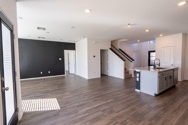 4919 Lenox Grove Lane, Fresno, TX 77583