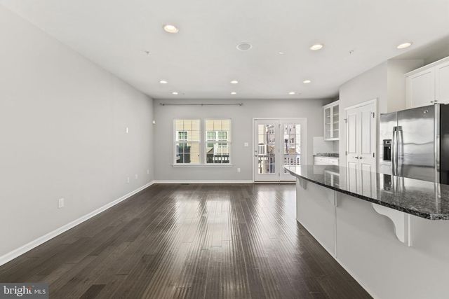 10512 PRESIDENTIAL PKWY, Upper Marlboro, MD 20772