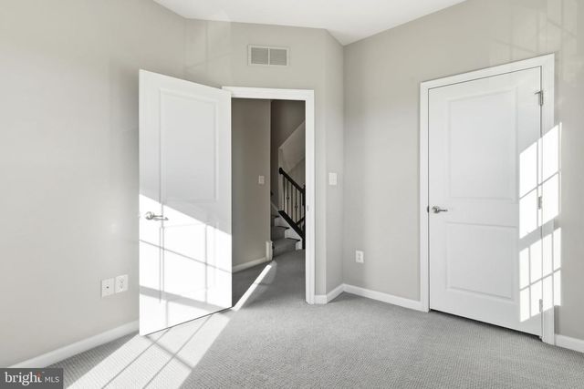 10512 PRESIDENTIAL PKWY, Upper Marlboro, MD 20772