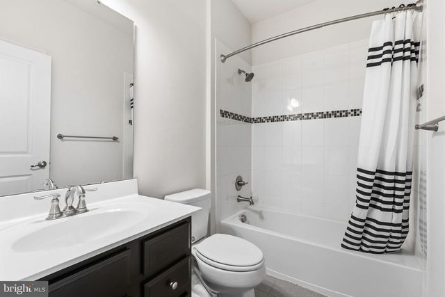 10512 PRESIDENTIAL PKWY, Upper Marlboro, MD 20772