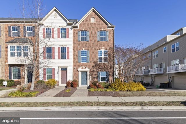 10512 PRESIDENTIAL PKWY, Upper Marlboro, MD 20772