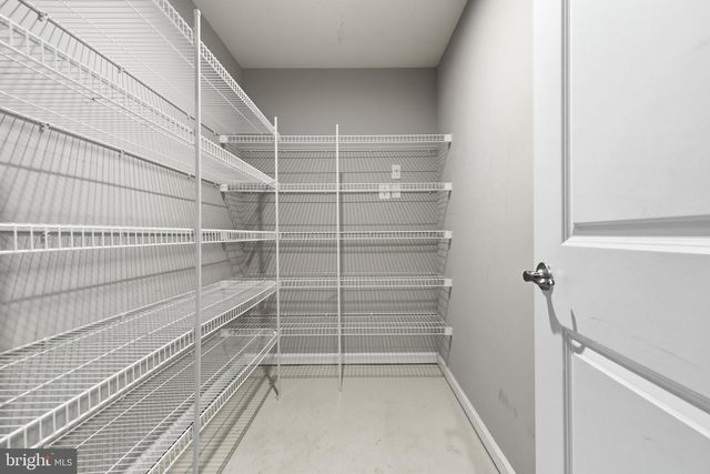 10512 PRESIDENTIAL PKWY, Upper Marlboro, MD 20772