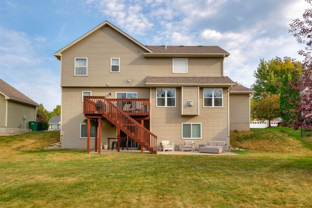 14616 Hickory Drive, Urbandale, IA 50323