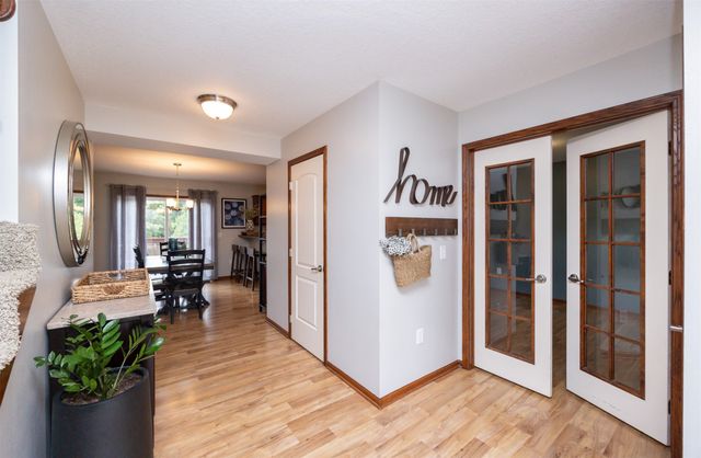 14616 Hickory Drive, Urbandale, IA 50323