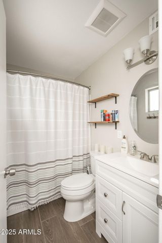 557 S VISALIA Street, Mesa, AZ 85202