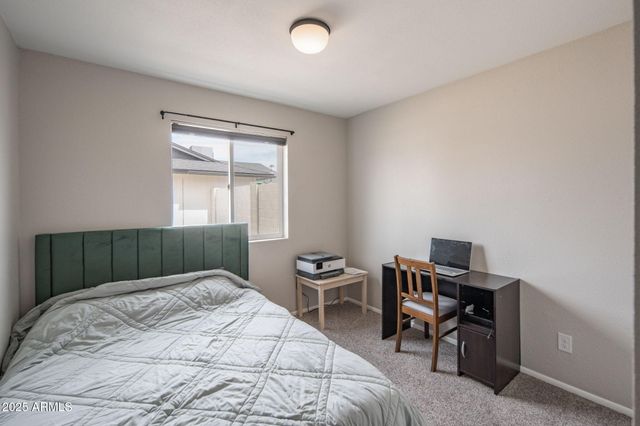 557 S VISALIA Street, Mesa, AZ 85202