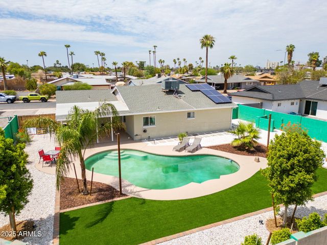 557 S VISALIA Street, Mesa, AZ 85202