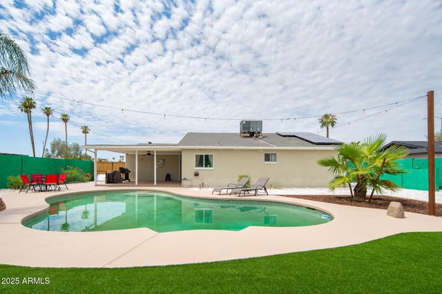 557 S VISALIA Street, Mesa, AZ 85202