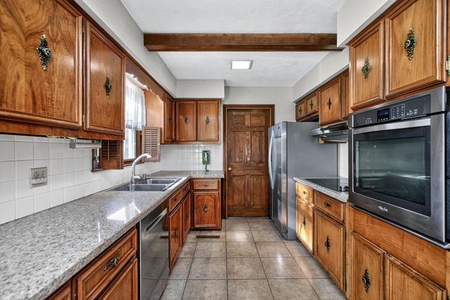 1259 Perryville Road, Harrodsburg, KY 40330