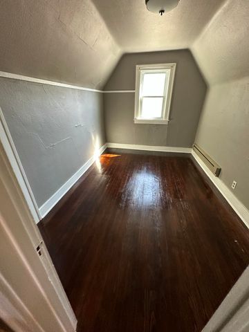 1601 HINKSON AVE, Columbia, MO 65201