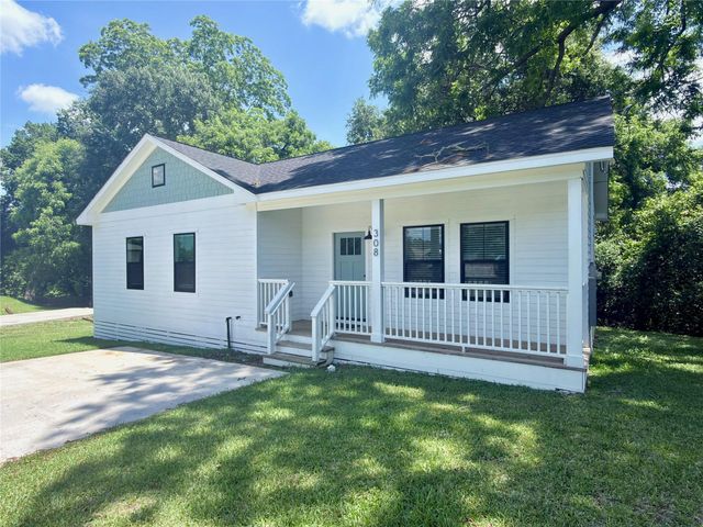 308 Lois Wright Circle, Brenham, TX 77833