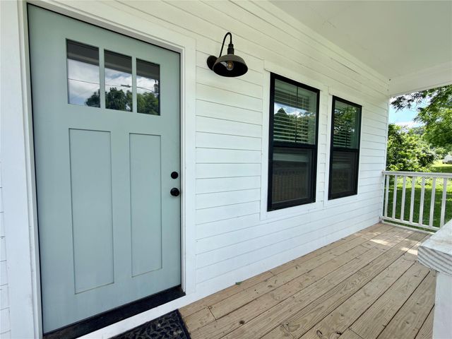 308 Lois Wright Circle, Brenham, TX 77833