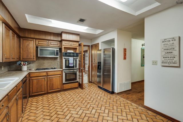 4313 RIDGEMONT DRIVE, Wichita Falls, TX 76309