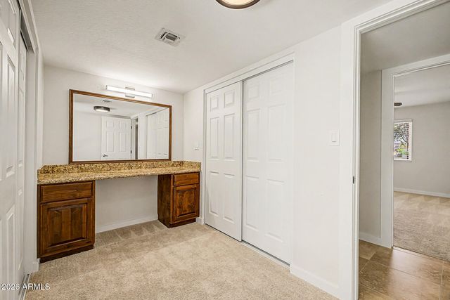 3948 E Hillery Drive, Phoenix, AZ 85032