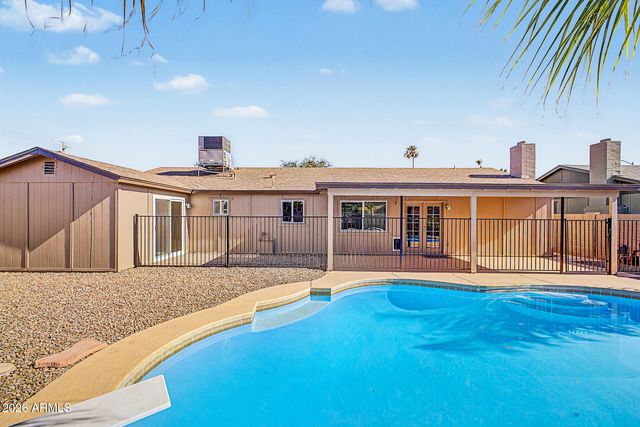 3948 E Hillery Drive, Phoenix, AZ 85032