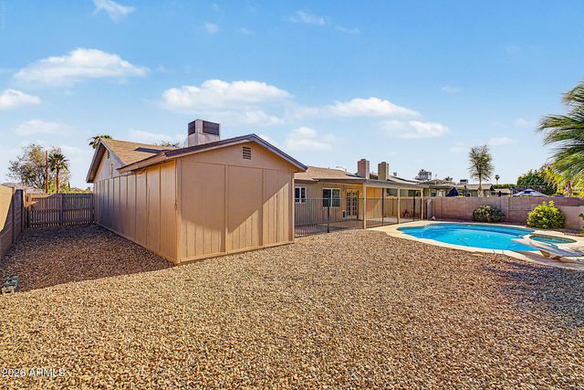 3948 E Hillery Drive, Phoenix, AZ 85032