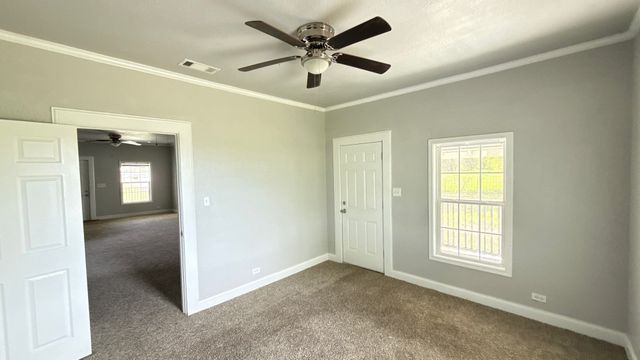 1338 S State Highway 121, Bonham, TX 75418