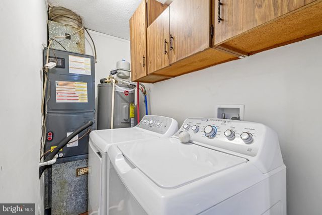 1437 CEDARHURST RD, Shady Side, MD 20764