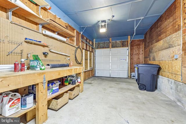 1437 CEDARHURST RD, Shady Side, MD 20764