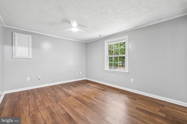 1437 CEDARHURST RD, Shady Side, MD 20764