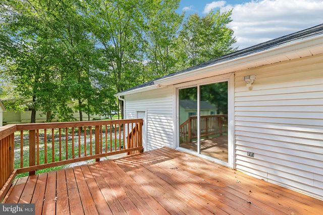 1437 CEDARHURST RD, Shady Side, MD 20764