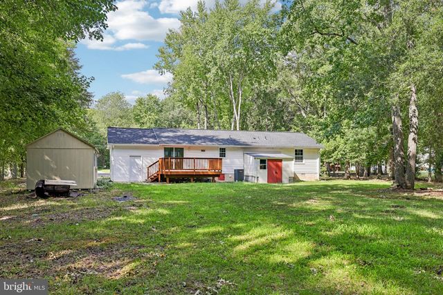 1437 CEDARHURST RD, Shady Side, MD 20764