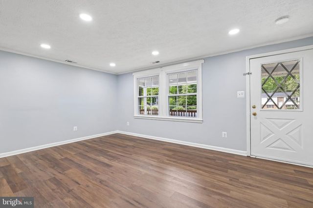 1437 CEDARHURST RD, Shady Side, MD 20764