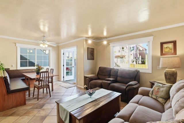 729 Capistrano Pl, San Diego, CA 92109