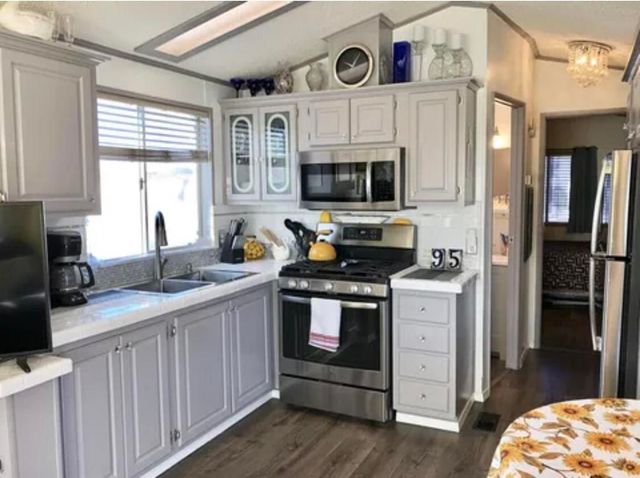 74711 Dillon Rd Spc 95, Desert Hot Springs, CA 92241