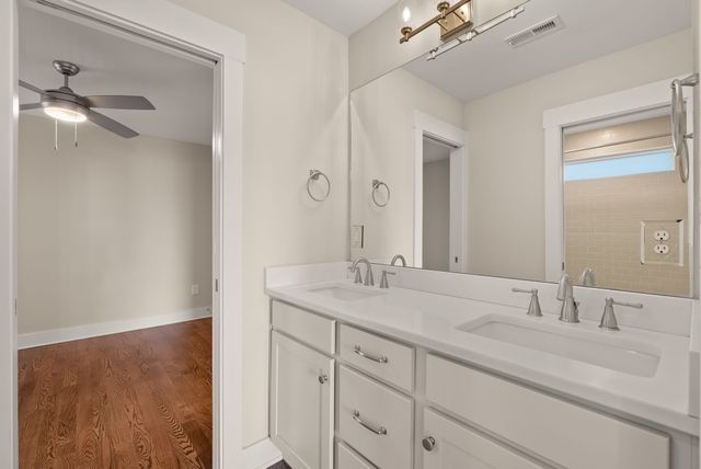 1823B 11th Ave, N, Nashville, TN 37208