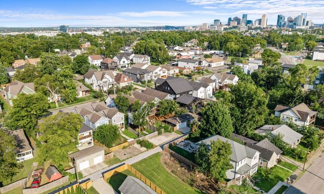 1823B 11th Ave, N, Nashville, TN 37208