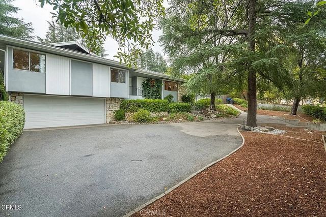 931 Vista Del Valle, La Canada Flintridge, CA 91011