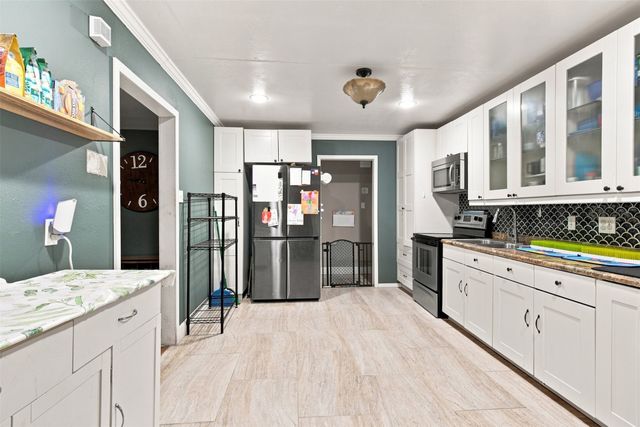 1817 Ellington Drive, Fort Worth, TX 76112