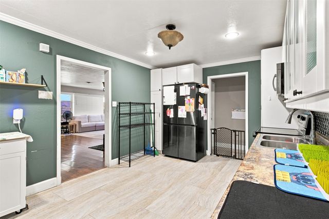 1817 Ellington Drive, Fort Worth, TX 76112