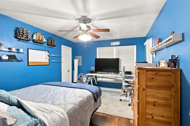 1817 Ellington Drive, Fort Worth, TX 76112