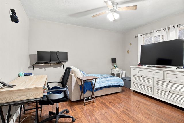 1817 Ellington Drive, Fort Worth, TX 76112